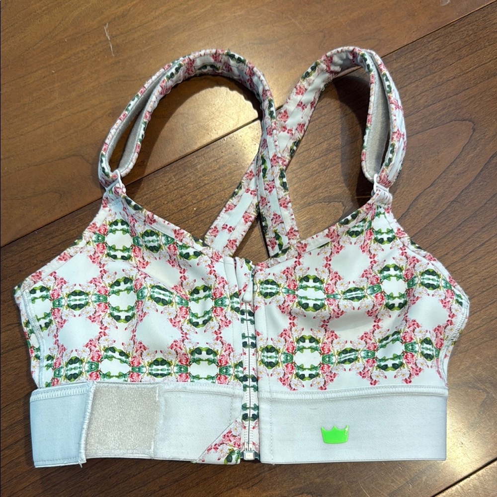 SHEFIT Floral Sports Bra with Pink and Green